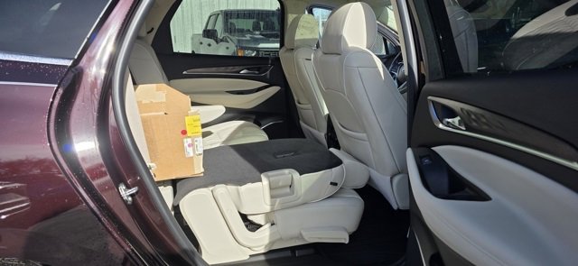 Used 2023 Buick Enclave Avenir w/ Avenir Technology Package image 14