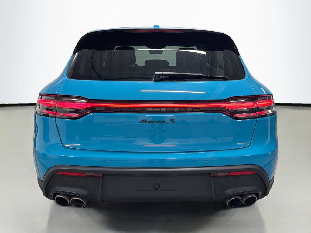 Certified 2022 Porsche Macan S AWD/4WD image 10