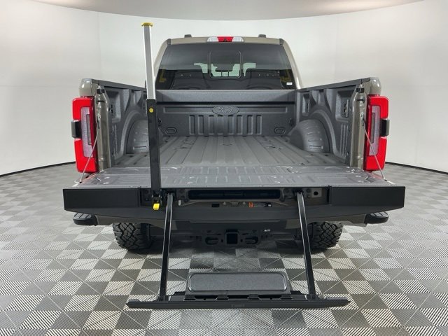 New 2026 Ford F350 Platinum image 8