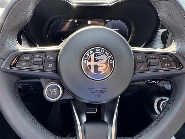New 2025 Alfa Romeo Tonale w/ Premium Package image 19