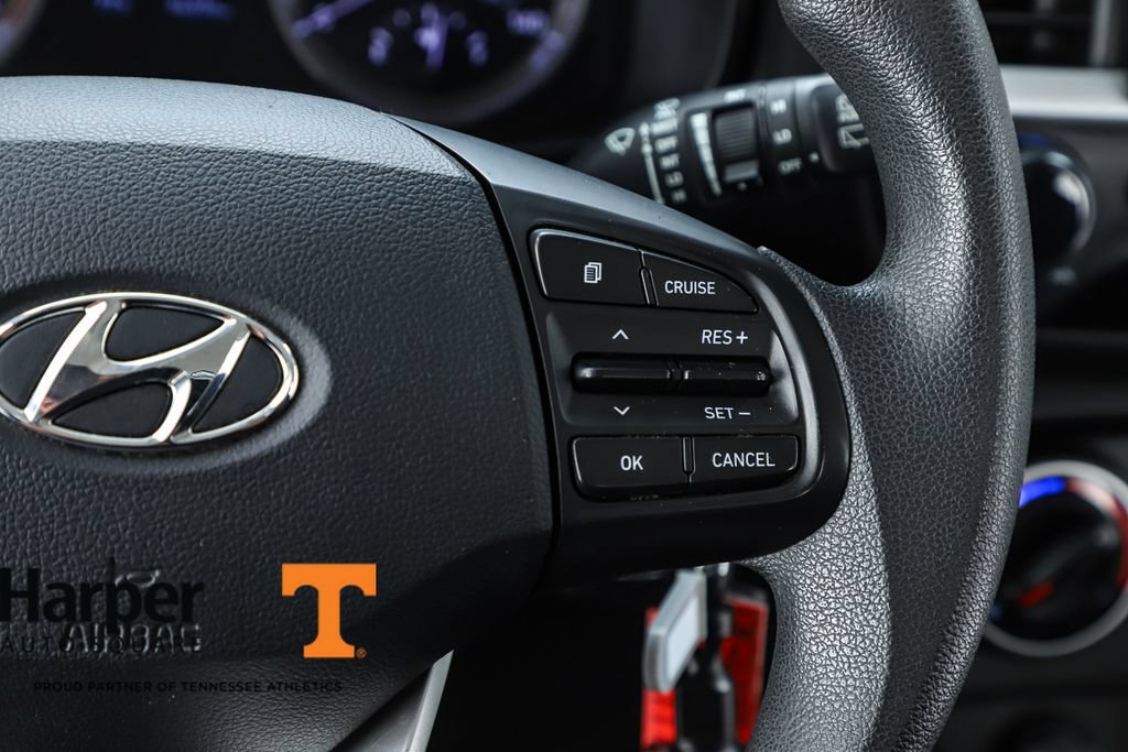 Used 2021 Hyundai Venue SE FWD image 22