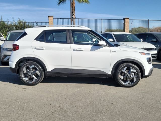 New 2026 Hyundai Venue SEL image 24