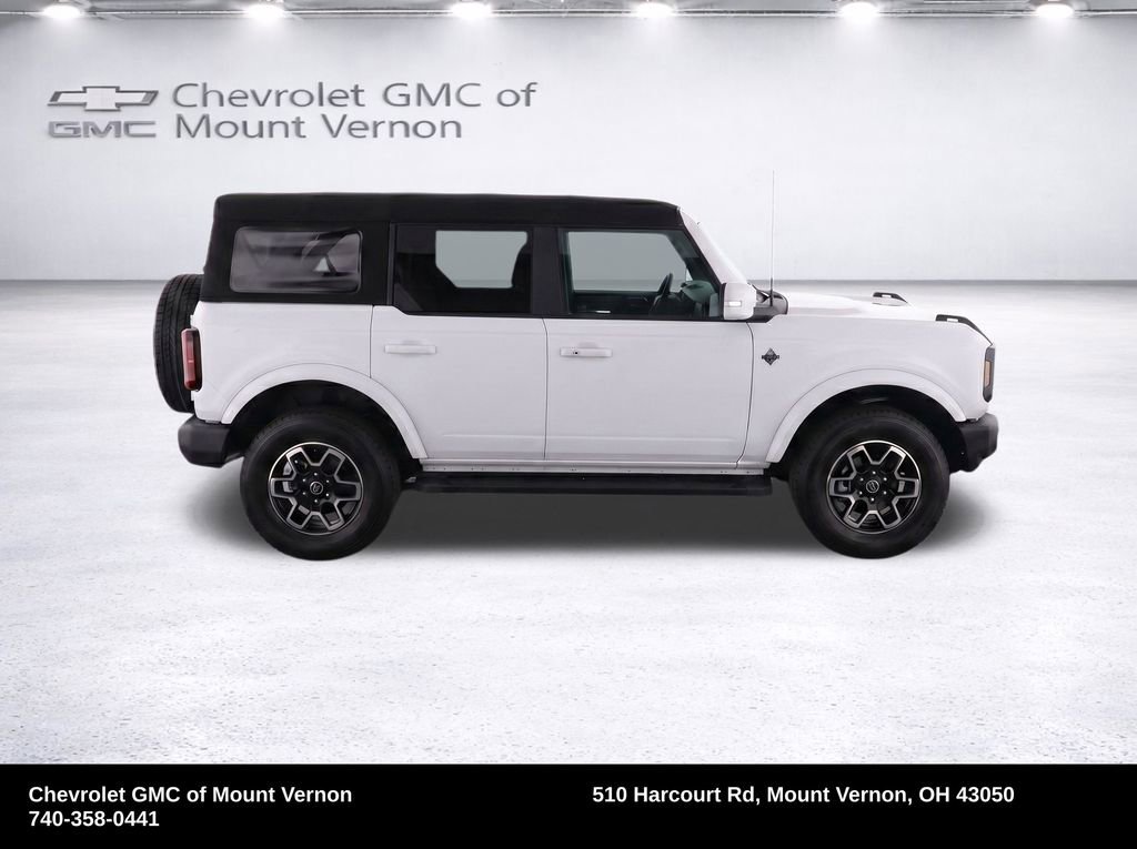 Used 2023 Ford Bronco Outer Banks AWD/4WD image 10