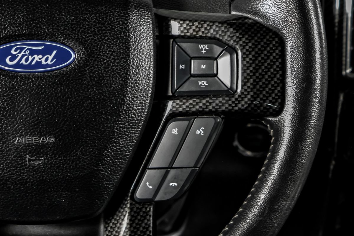 Used 2019 Ford F250 Lariat w/ Lariat Ultimate Package AWD/4WD image 17