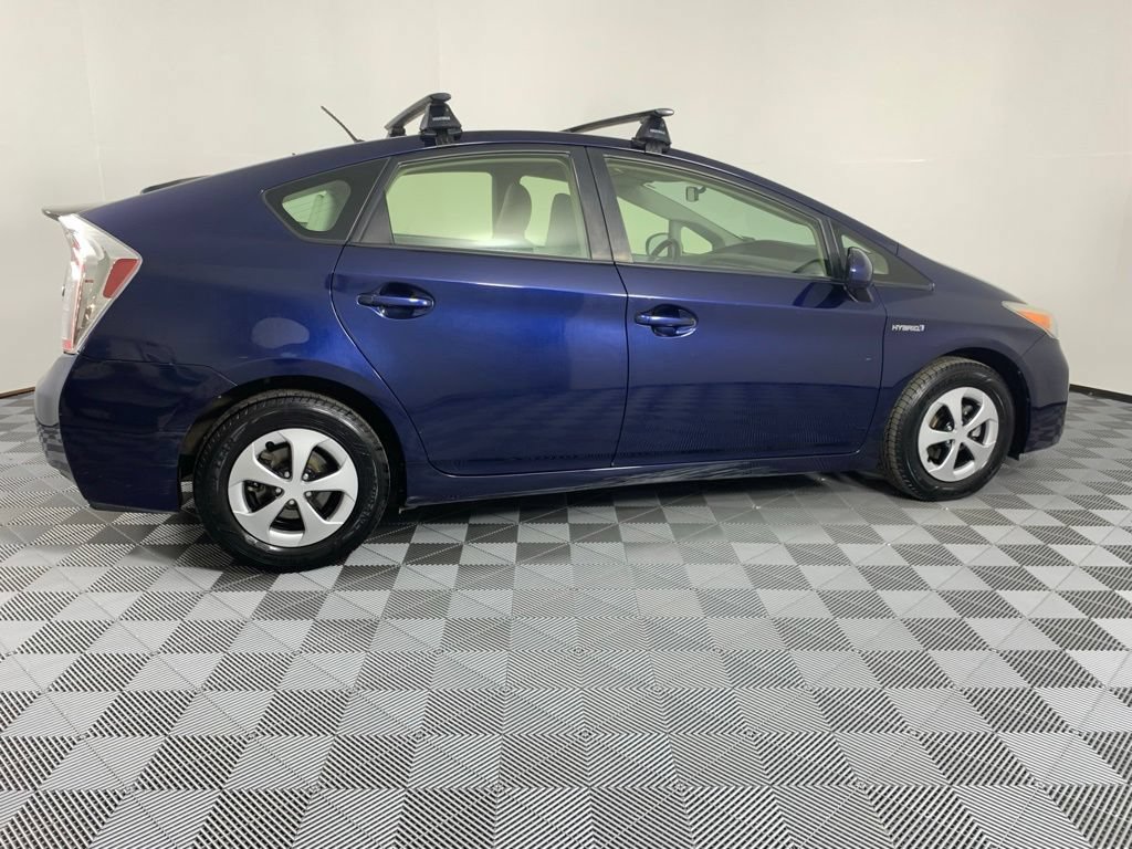 Used 2012 Toyota Prius Two FWD image 6