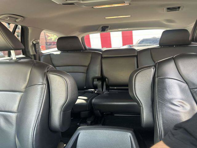 Used 2020 Honda Pilot Touring image 16