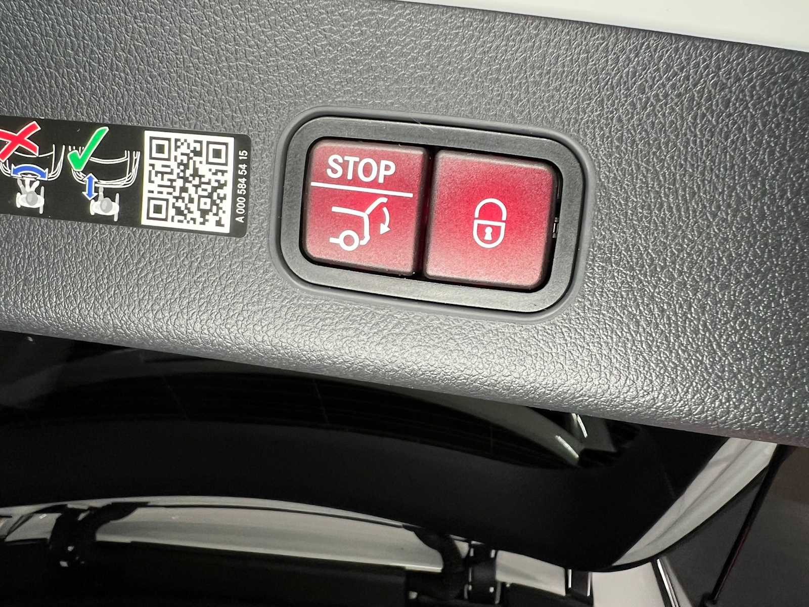 Certified 2026 Mercedes-Benz GLC 300 4MATIC image 18