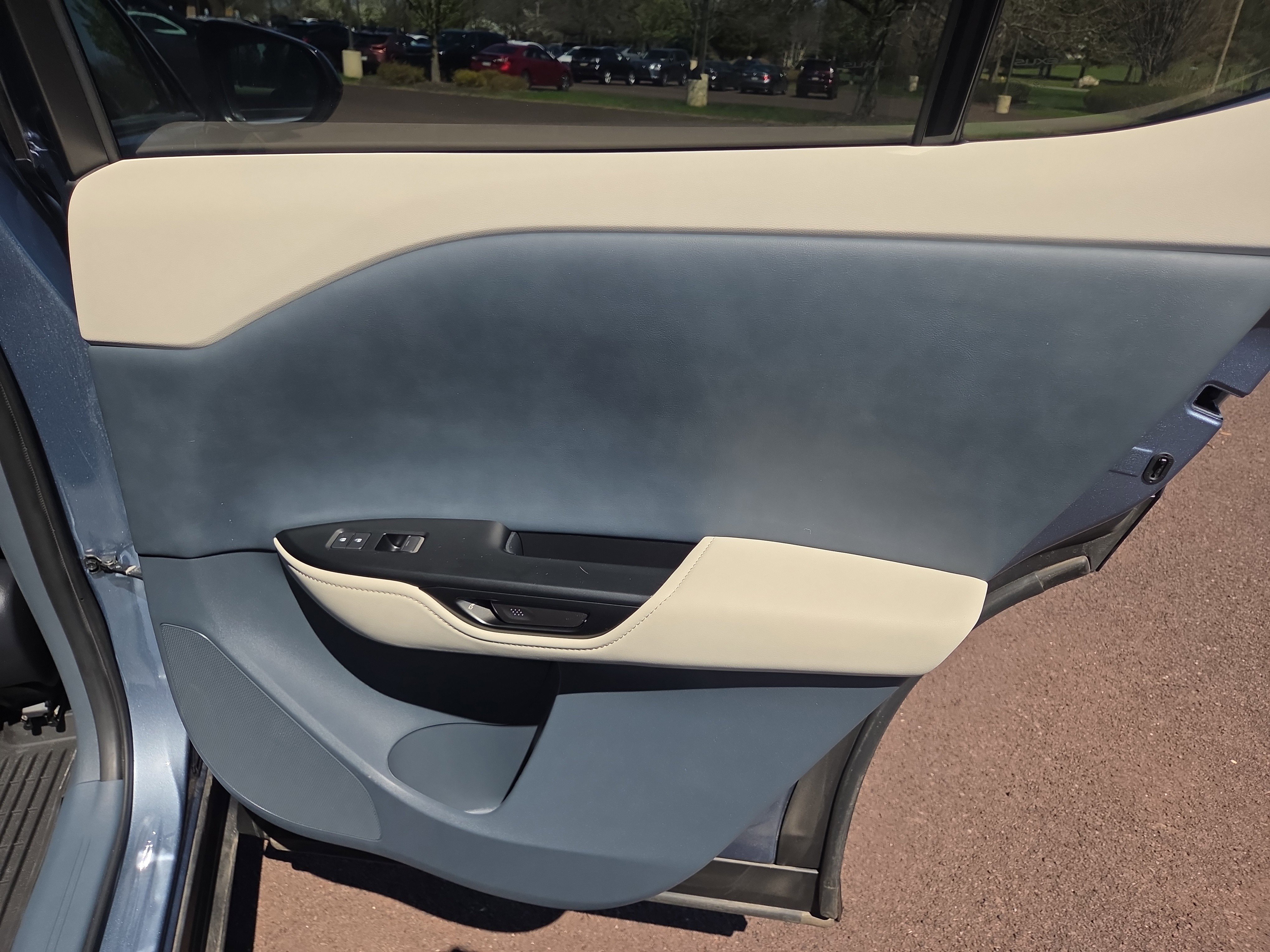 Certified 2023 Lexus RZ 450e Premium w/ Technology Package image 19