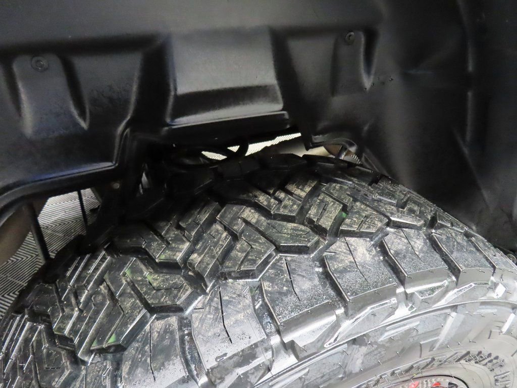 Used 2022 RAM 1500 Rebel w/ Night Edition image 32