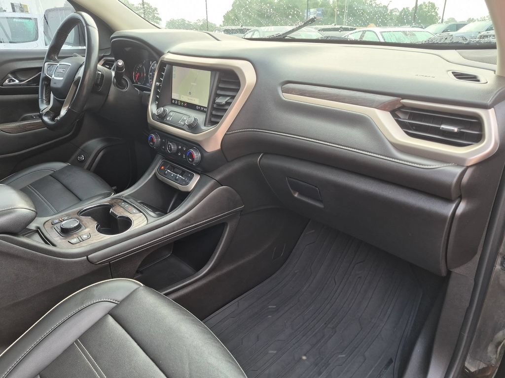 Used 2022 GMC Acadia Denali w/ Black Diamond Edition FWD image 33
