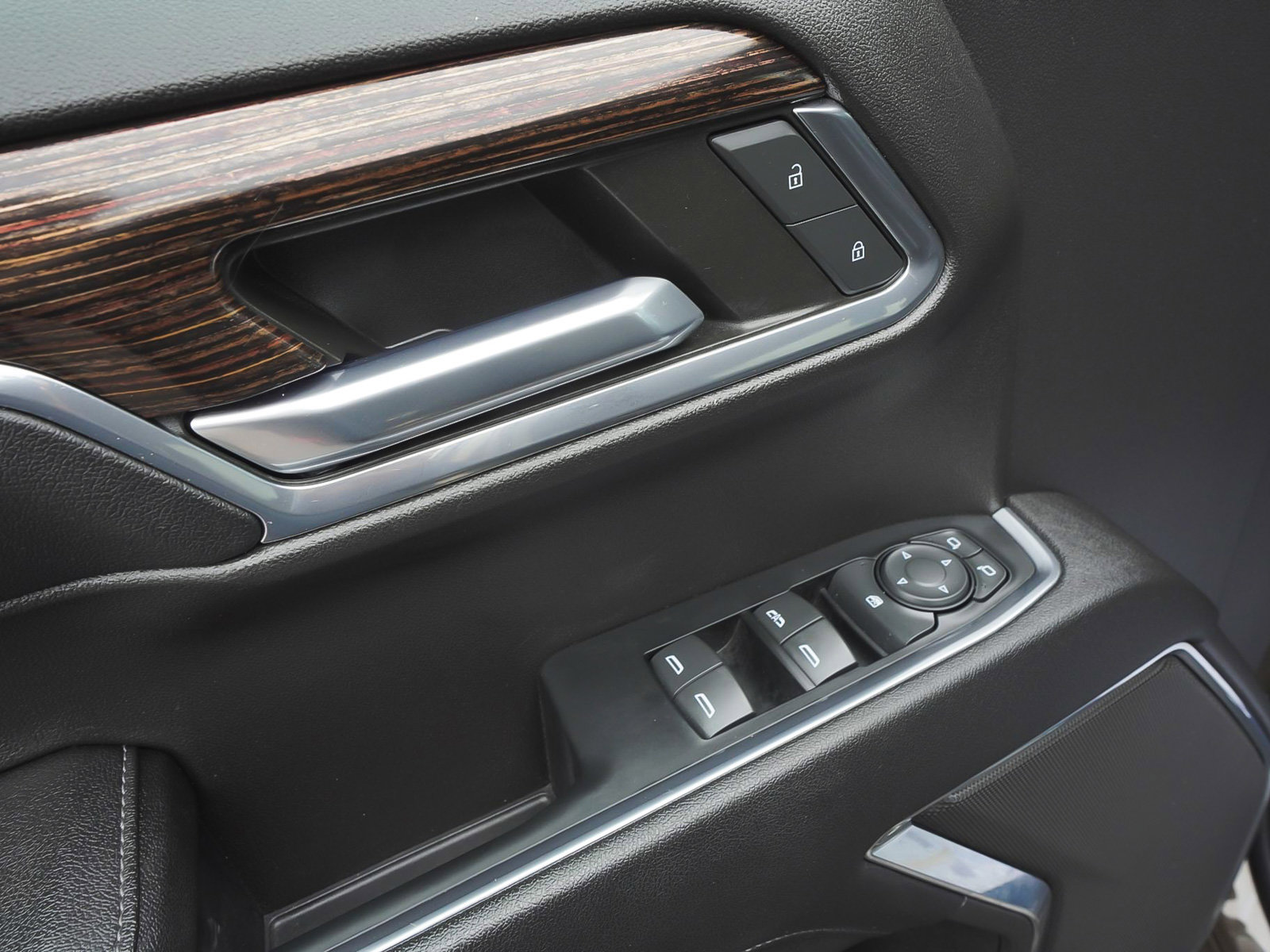 Used 2023 GMC Sierra 1500 Elevation image 10