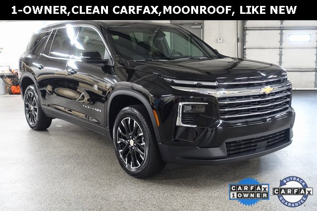 Used 2025 Chevrolet Traverse LT w/ Sun and Wheel Package