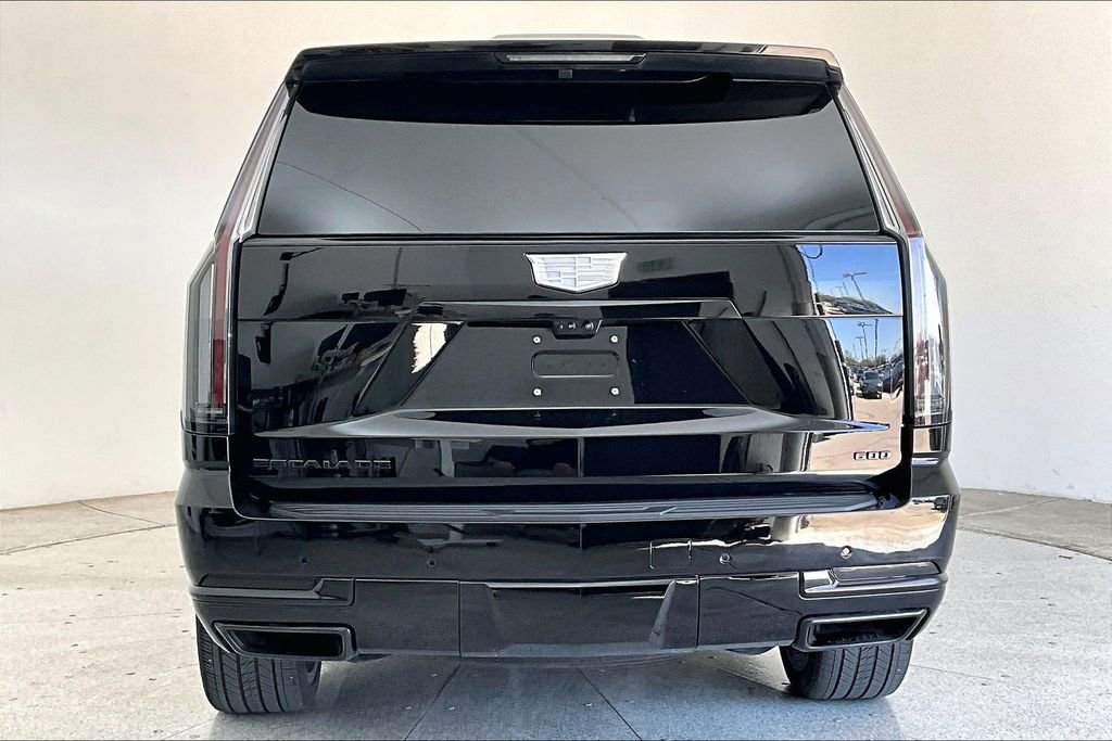 Used 2025 Cadillac Escalade Sport w/ Touring Package image 6