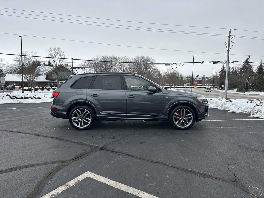 New 2026 Audi Q7 3.0T Prestige image 8