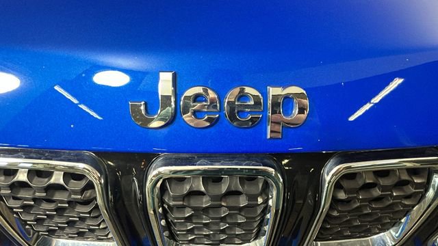 Used 2024 Jeep Compass Limited AWD/4WD image 9