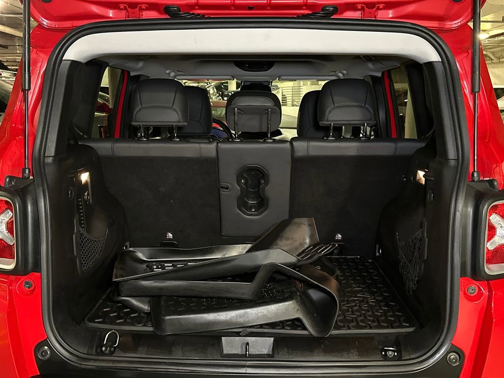 Used 2016 Jeep Renegade Limited AWD/4WD image 6