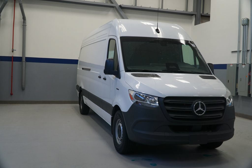 New 2025 Mercedes-Benz eSprinter 170 Cargo image 1