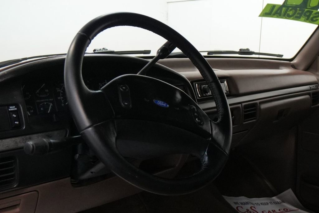 Used 1992 Ford Bronco Eddie Bauer image 21