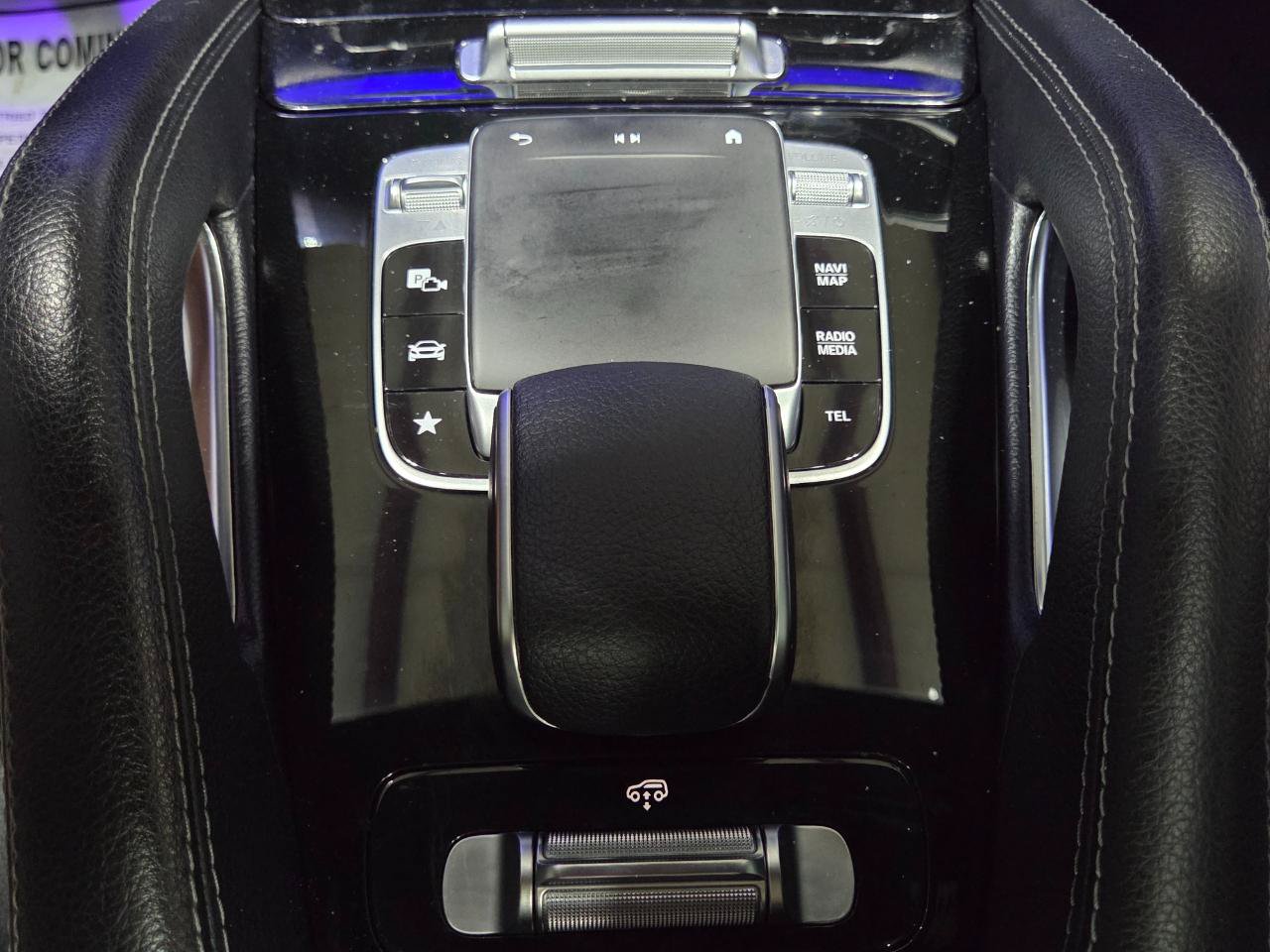 Used 2020 Mercedes-Benz GLS 450 4MATIC image 37