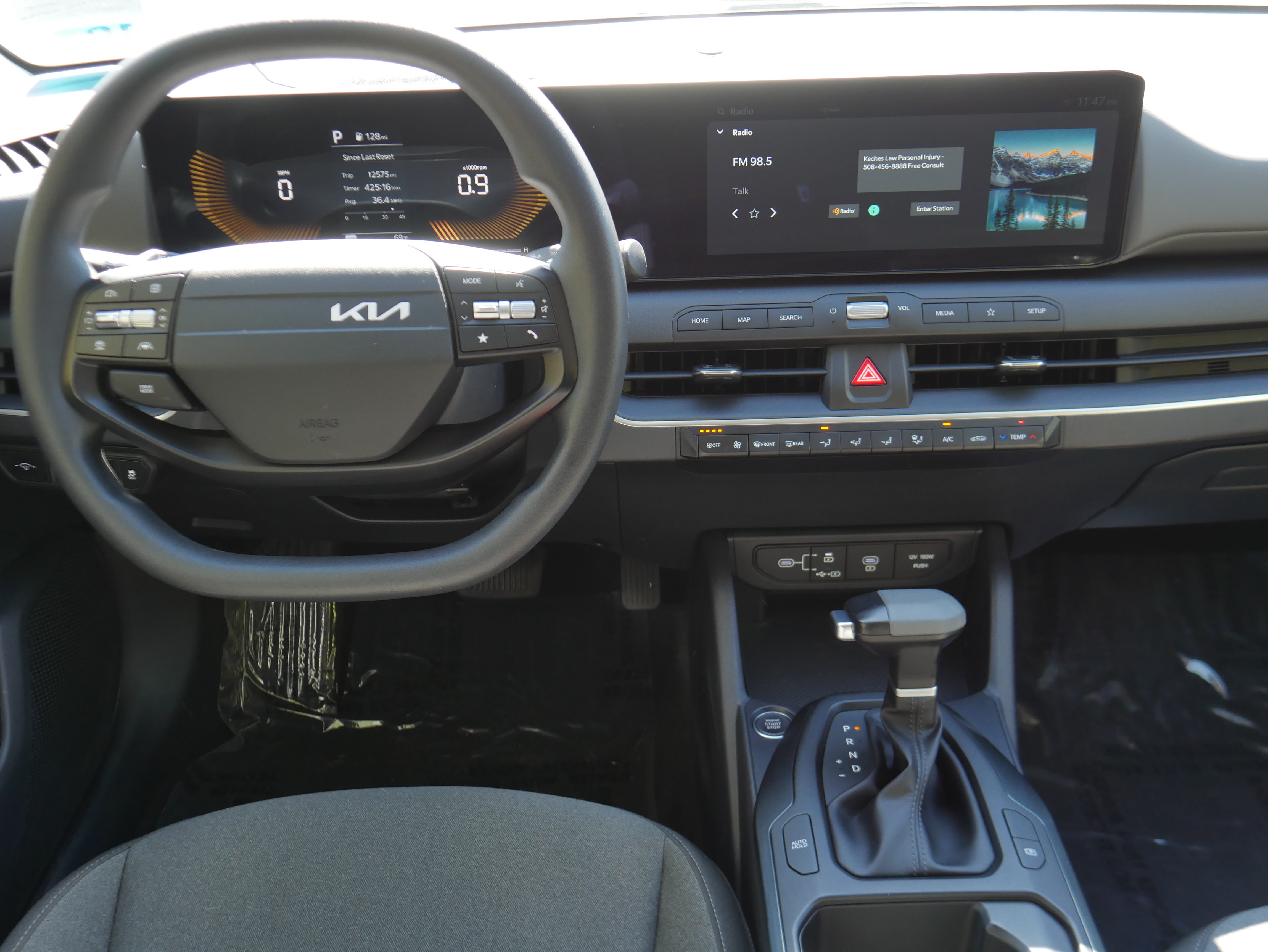 Certified 2025 Kia K4 FWD image 16