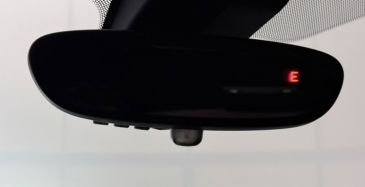 Used 2019 BMW 230i Coupe w/ Premium Package image 38