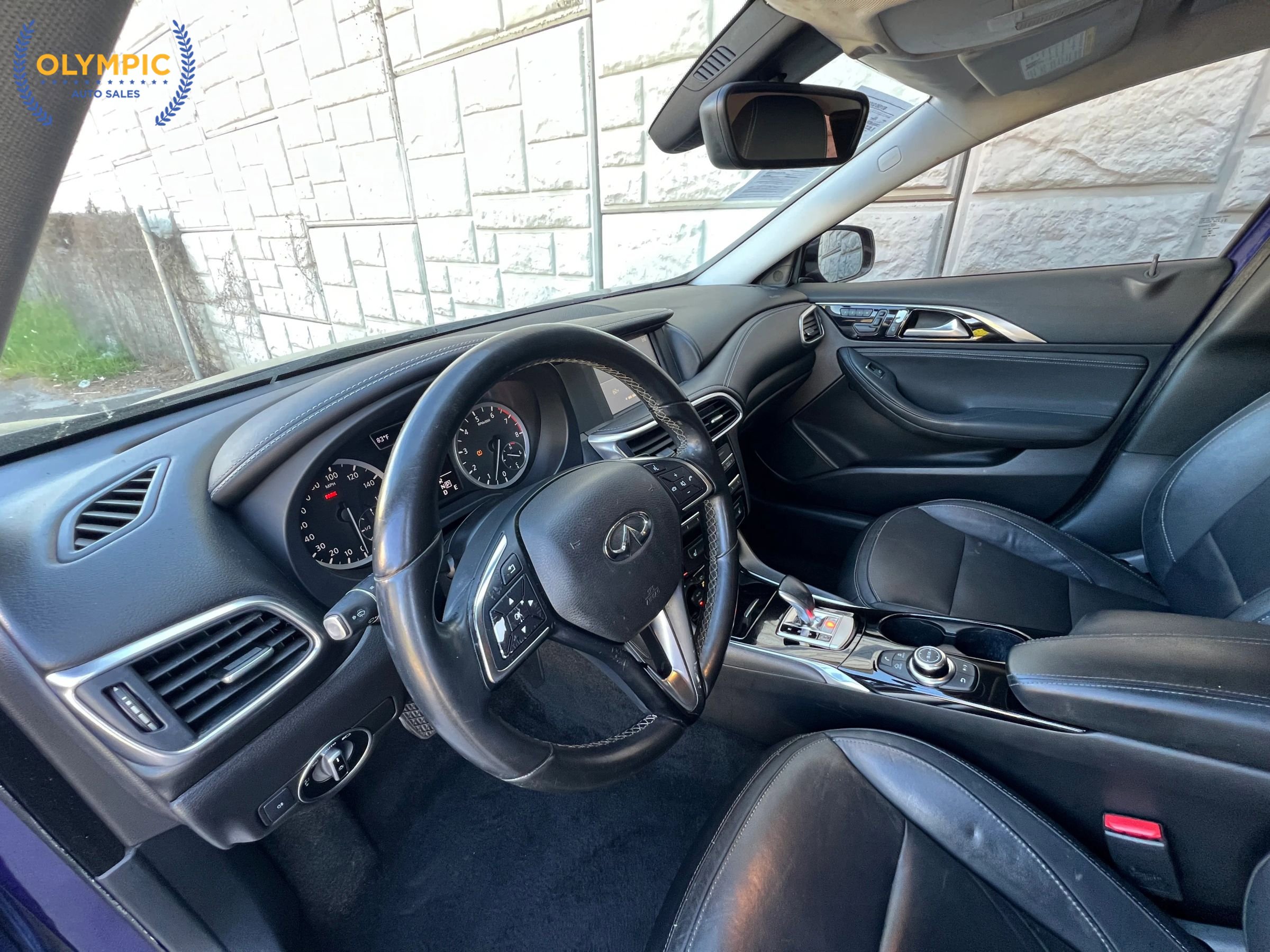 Used 2018 INFINITI QX30 Premium w/ Cargo Package AWD/4WD image 20