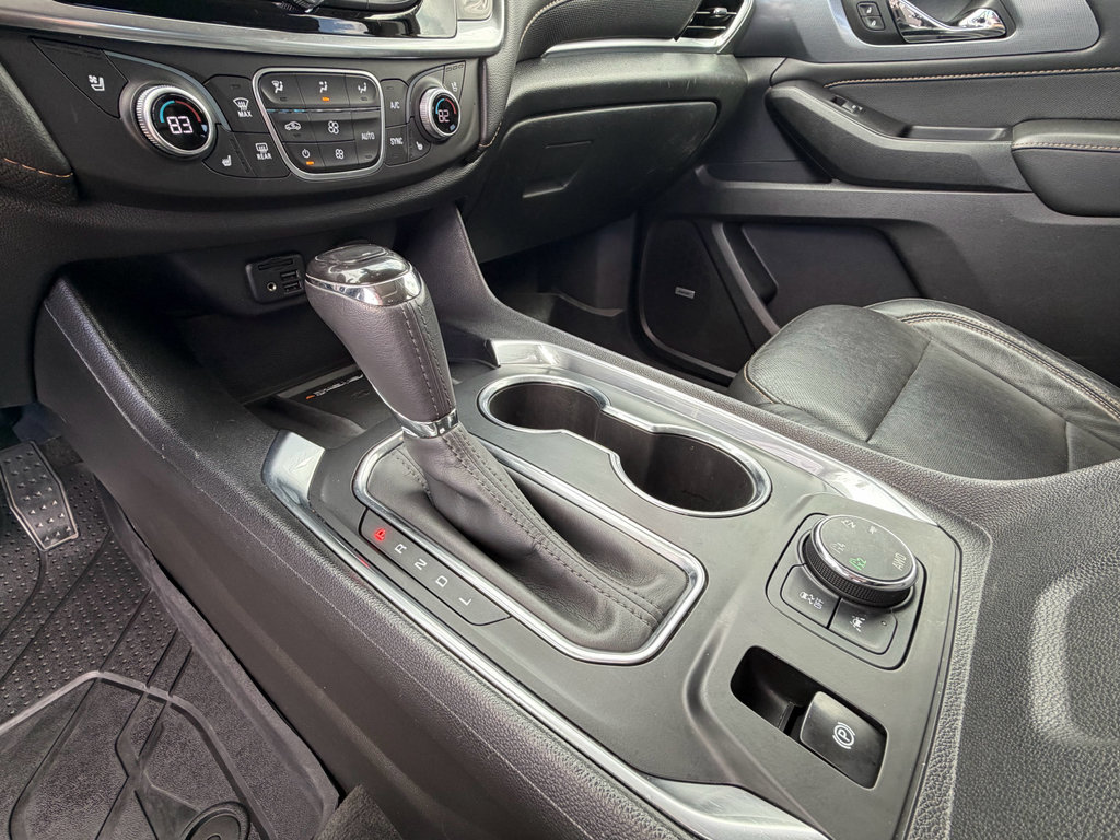 Used 2020 Chevrolet Traverse Premier w/ Redline Edition image 23