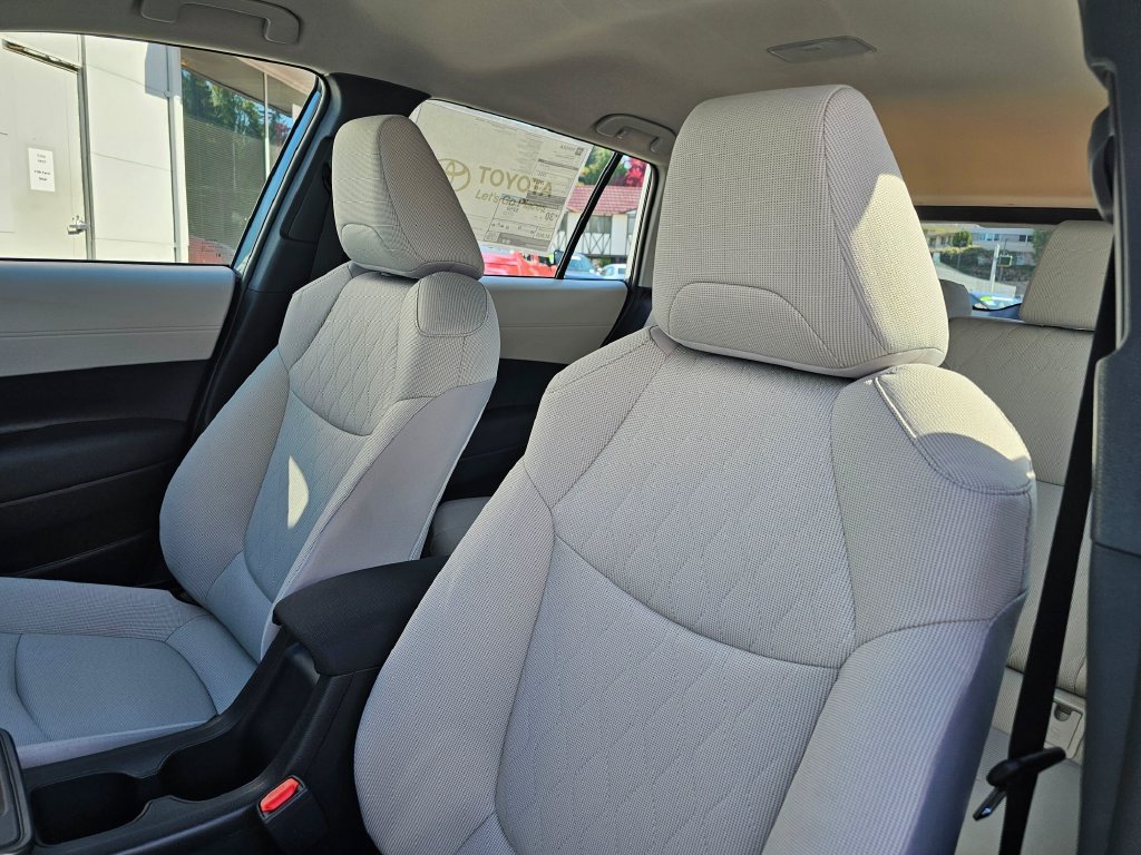 New 2026 Toyota Corolla Cross L AWD/4WD image 20