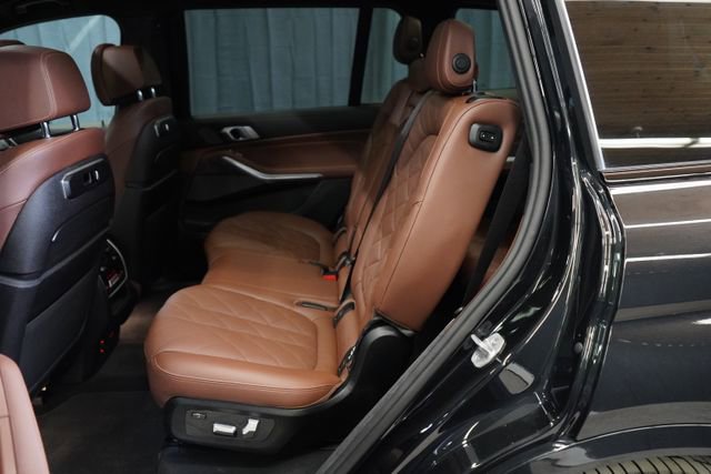 Used 2024 BMW X7 xDrive40i w/ Executive Package AWD/4WD image 51