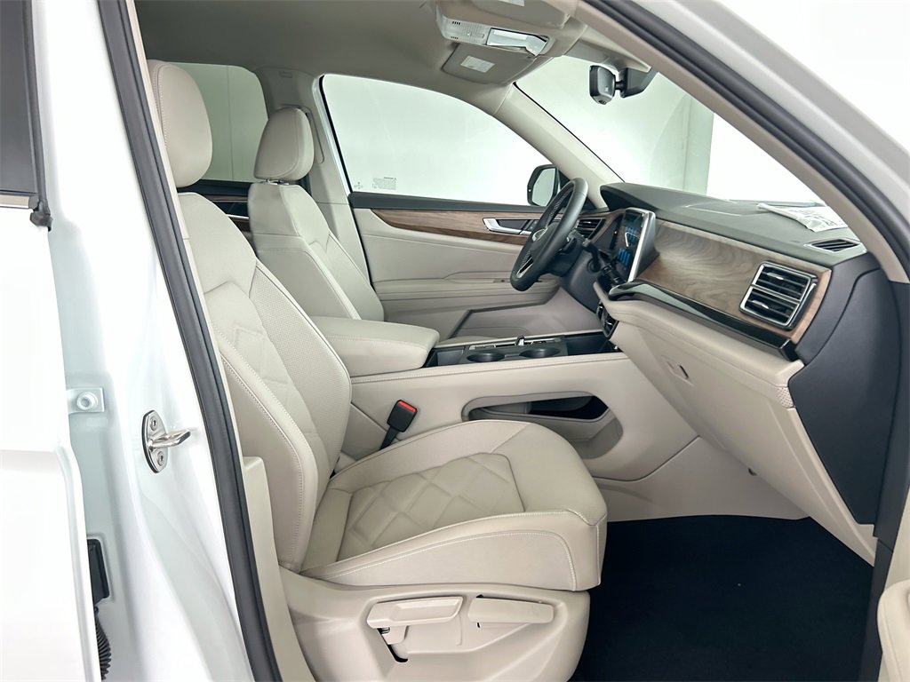 New 2026 Volkswagen Atlas SE image 36