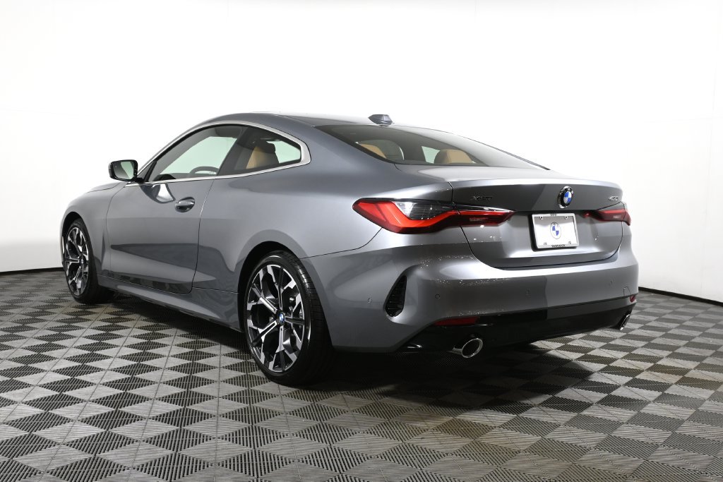 New 2027 BMW 430i Coupe w/ Parking Assistance Package AWD/4WD image 5