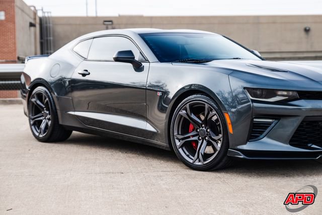 Used 2018 Chevrolet Camaro SS image 40