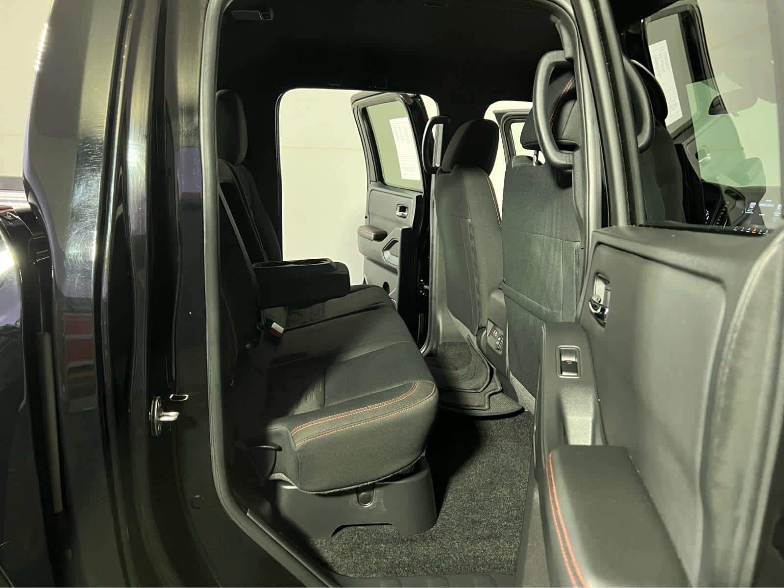 Certified 2023 Nissan Frontier PRO-4X w/ Pro Convenience Package AWD/4WD image 25