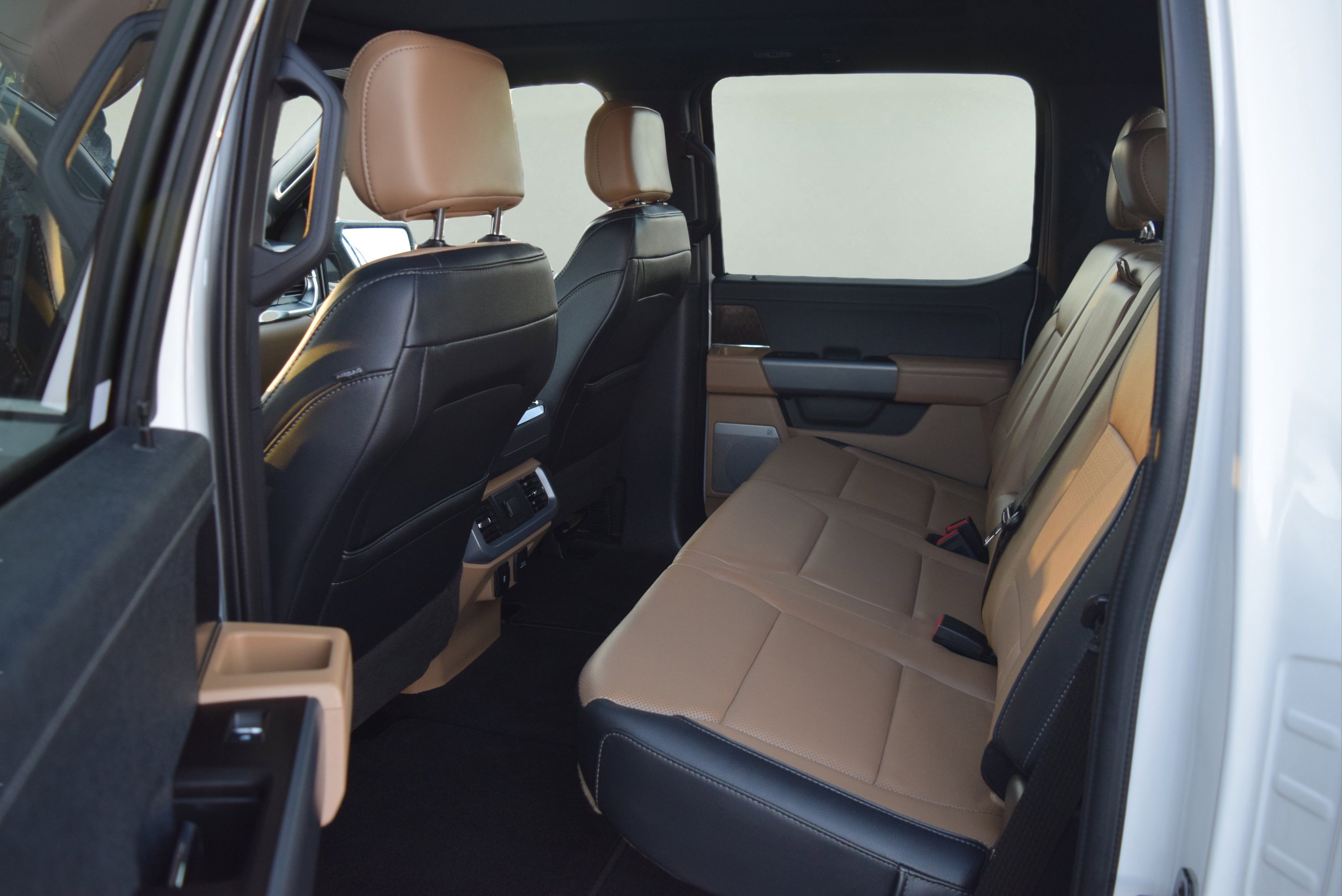 Certified 2023 Ford F150 Lariat image 9