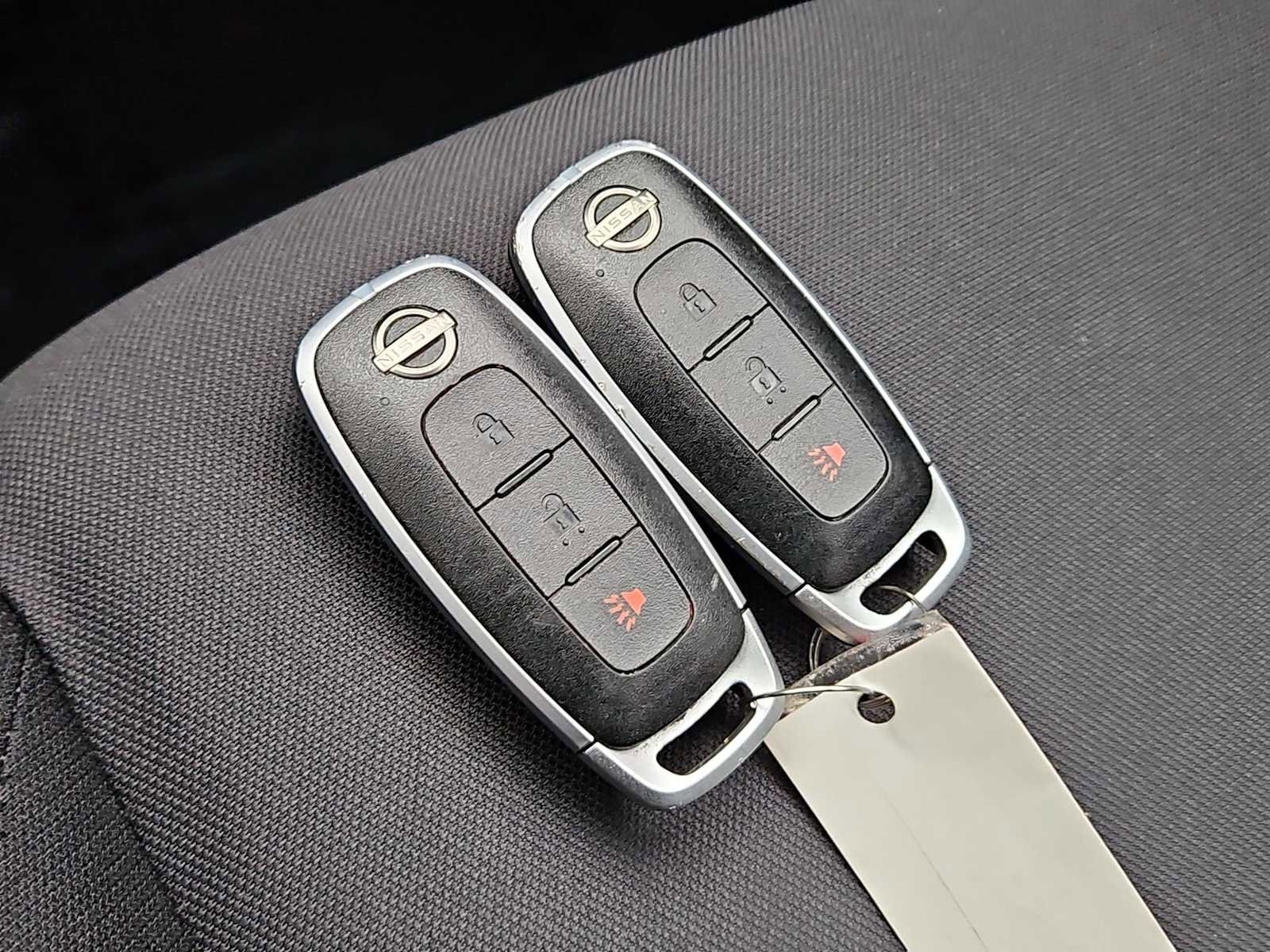 Used 2023 Nissan Kicks S image 32