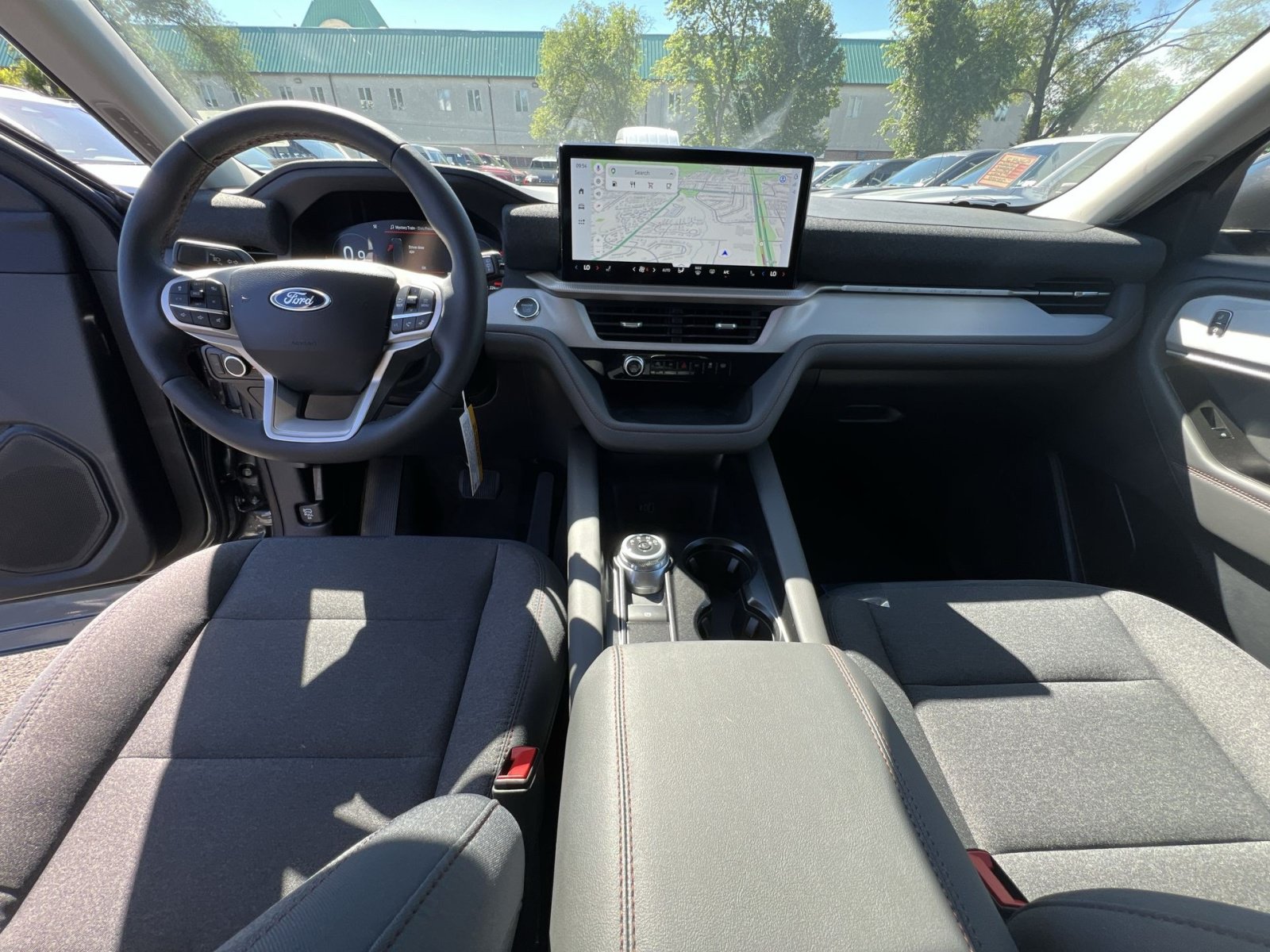New 2026 Ford Explorer Active AWD/4WD image 31