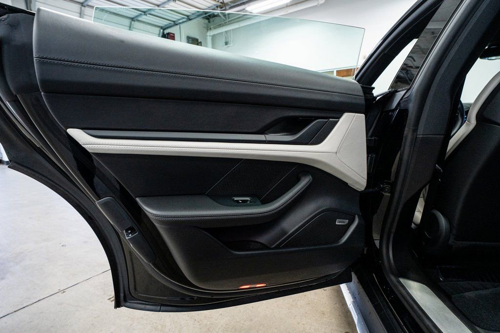 Used 2024 Porsche Taycan 4S w/ Premium Package image 46