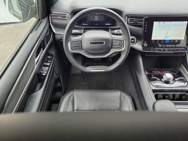 Used 2024 Jeep Wagoneer Series III AWD/4WD image 18