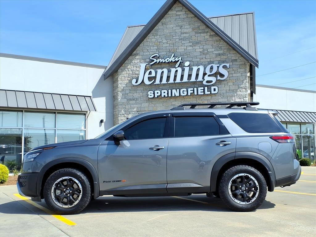Used 2024 Nissan Pathfinder Rock Creek image 2