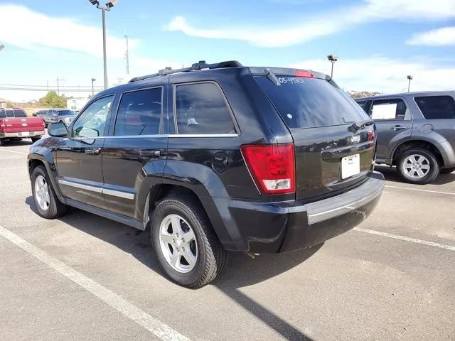 Used 2005 Jeep Grand Cherokee Limited RWD image 5