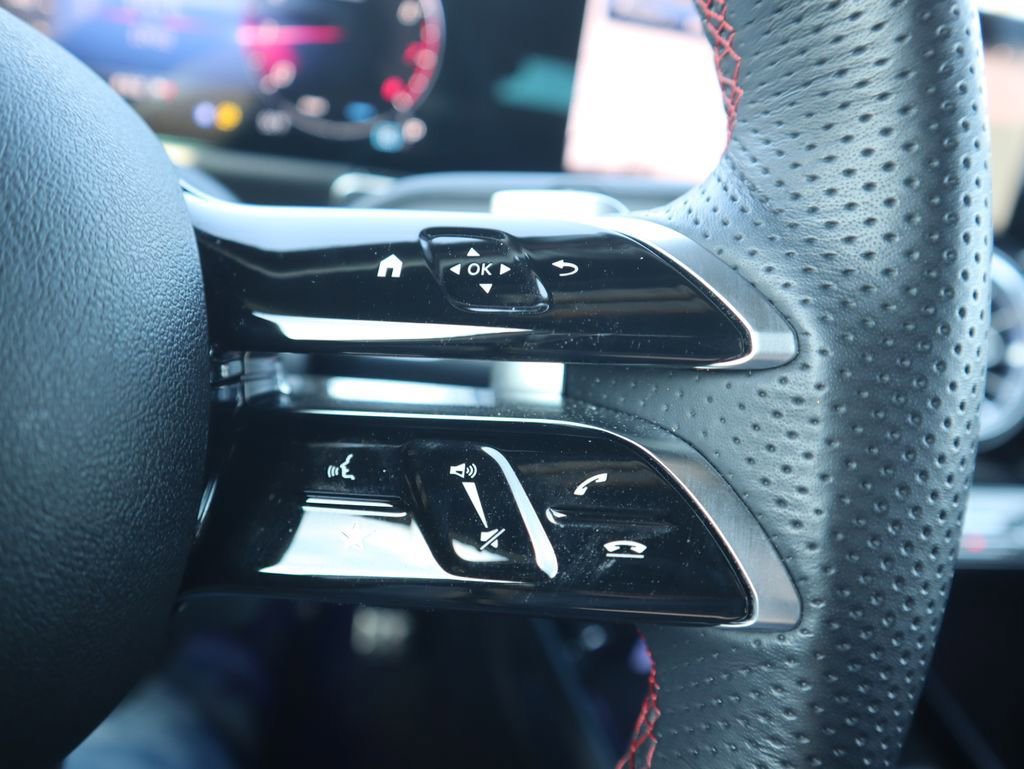 Certified 2025 Mercedes-Benz GLB 250 GLB 250 image 19