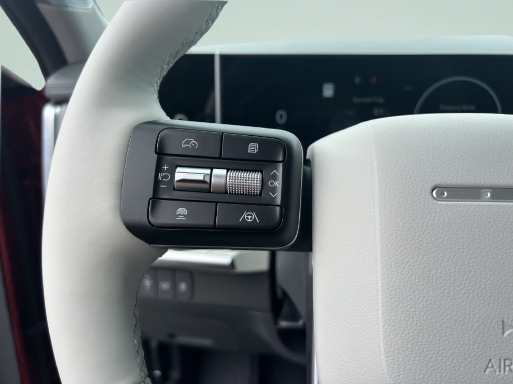 New 2026 Hyundai Santa Fe Limited FWD image 32