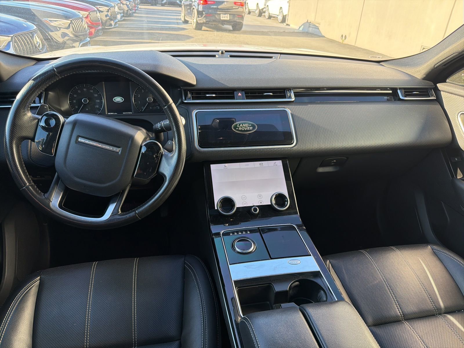 Used 2019 Land Rover Range Rover Velar S image 8