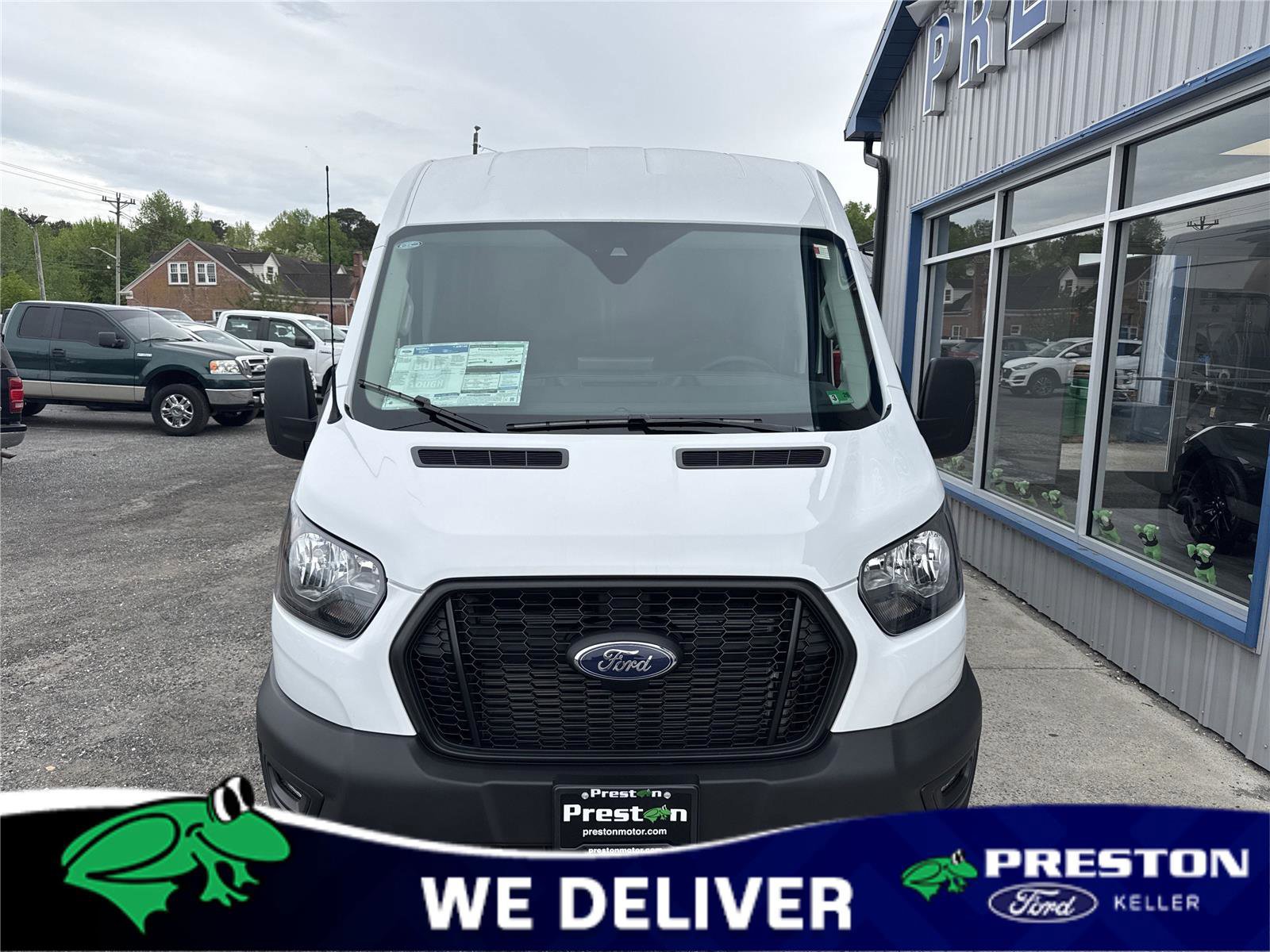 New 2025 Ford Transit 250 148 Medium Roof w/ Load Area Protection Package image 8