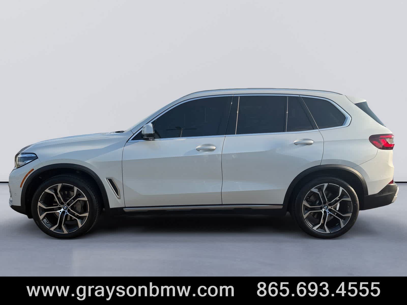 Used 2021 BMW X5 xDrive40i w/ Premium Package 3 AWD/4WD image 6