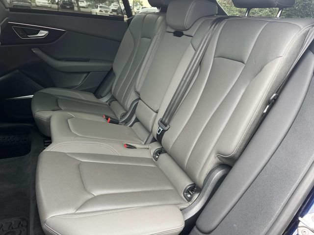 Used 2019 Audi Q8 Prestige AWD/4WD image 23