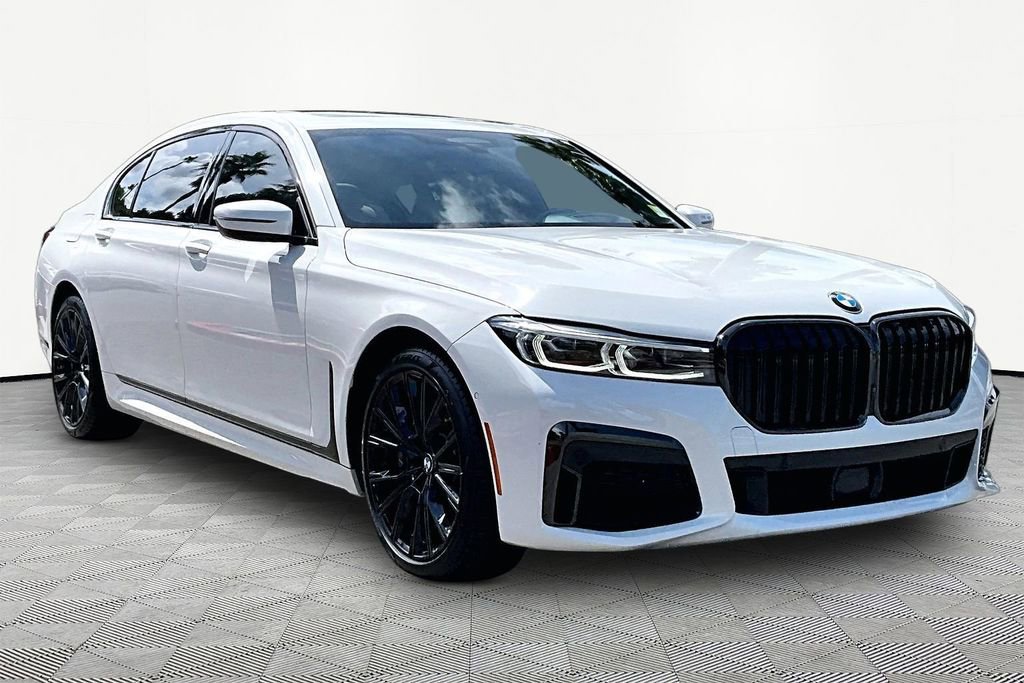 Used 2022 BMW 750i xDrive w/ Executive Package AWD/4WD image 5