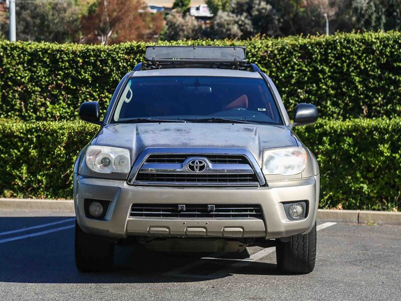 Used 2006 Toyota 4Runner SR5 RWD image 2