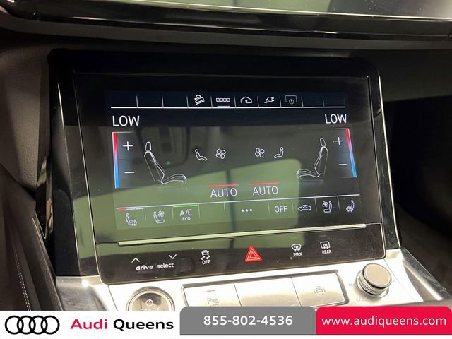Used 2021 Audi e-tron Premium Plus w/ Premium Plus Package AWD/4WD image 28
