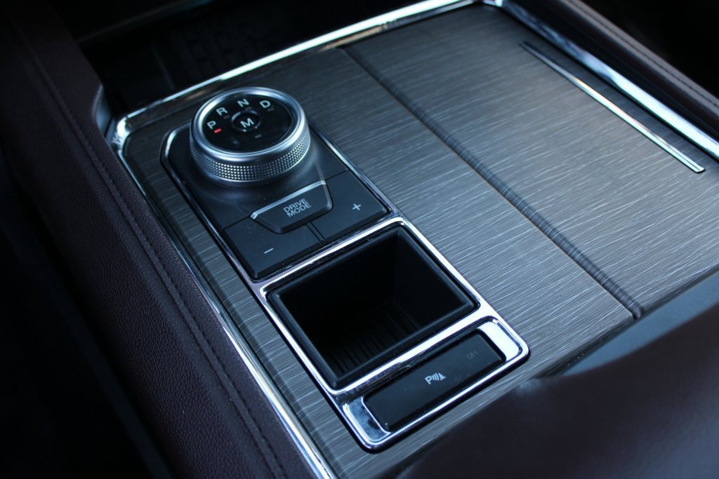 Used 2024 Ford Expedition Limited image 22